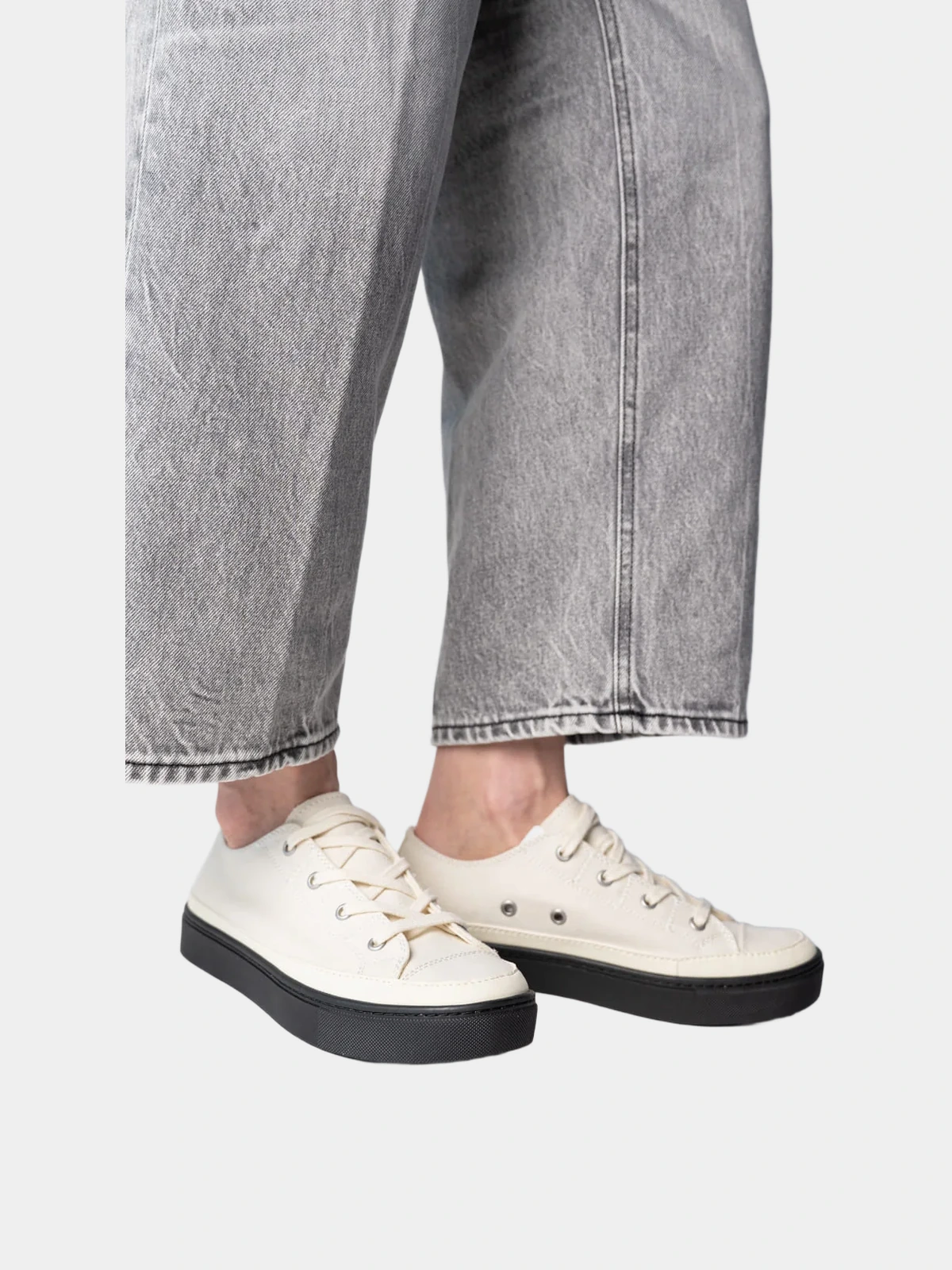 2fcca43d-bf63-49ba-be91-c9e616124f03 Кеди Yohji Yamamoto молочного кольору - INVOGA