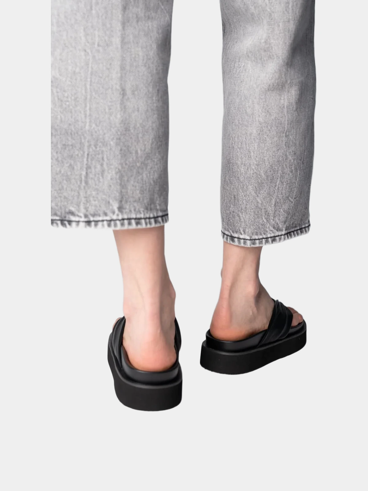 3bf682b1-ee9d-4b9e-af81-4bd35ee05ced Шкіряні сліпони Yohji Yamamoto з платформою - INVOGA