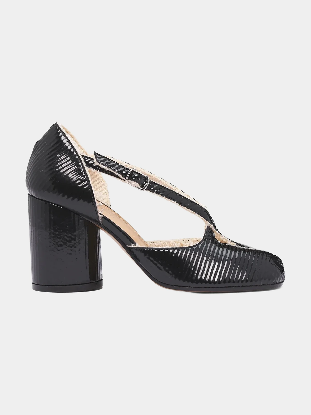 54286d34-bc05-43bf-8d5f-ce9c330ba2e7 Туфлі Tabi Maison Margiela з асиметрични ремінцем - INVOGA