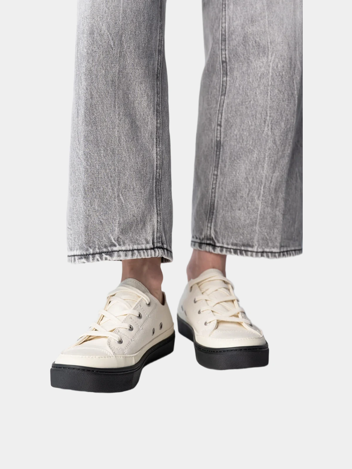 e75d880c-ce45-4e71-807c-8f764bcc52e2 Кеди Yohji Yamamoto молочного кольору - INVOGA