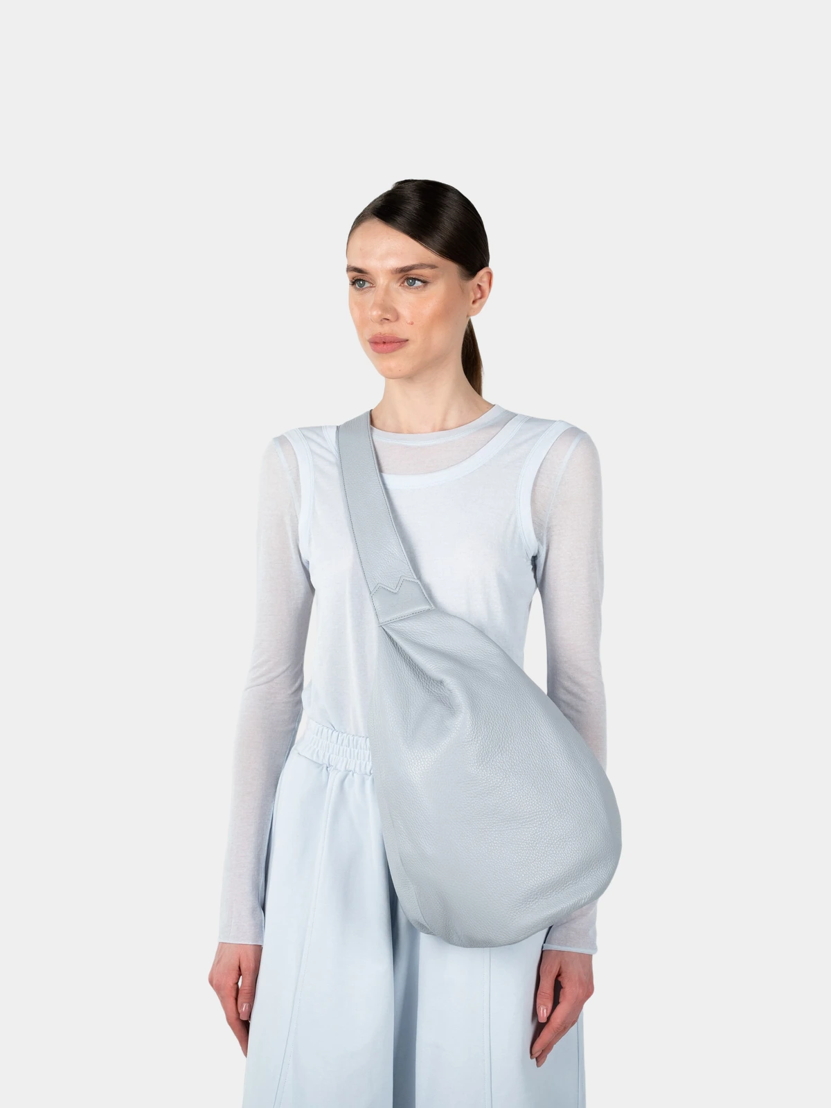Сумка сірого кольору Yohji Yamamoto - INVOGA